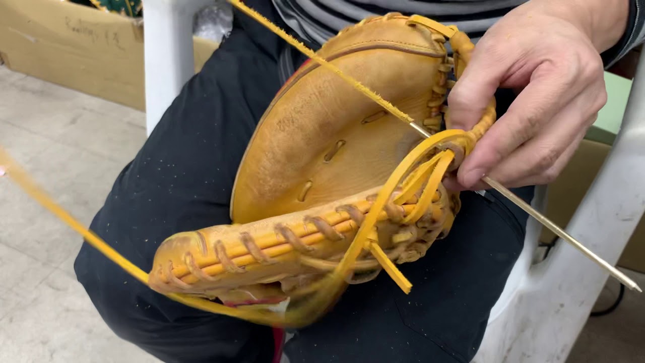 一軍運動用品-手套穿線-捕手