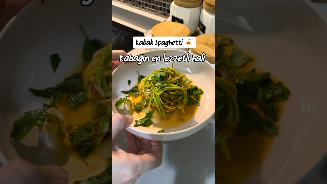 Kabak Spagetti 🍝 #kabakspagetti #kabak #pratiktarifler #yemektarifleri Kabak Spagetti 🍝 #kabakspagetti #kabak #pratiktarifler #yemektarifleri