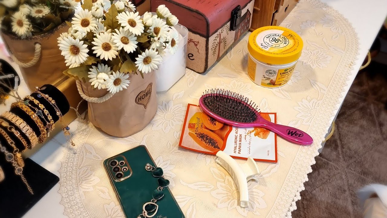 مالكم عذر ..اهتمي بنفسك محد بيهتم عنك.