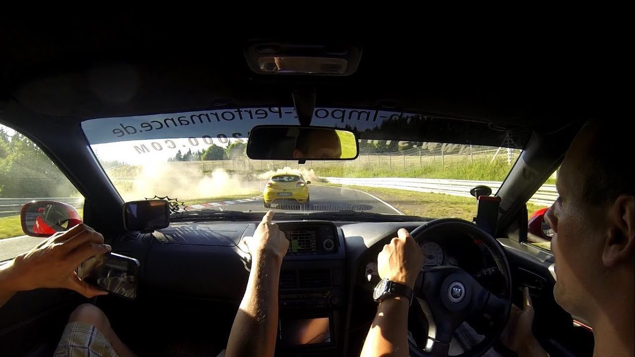 Gt R R34 Crash Nissan Skyline R34 GTR & R33 GTR almost crash on Nordschleife - YouTube