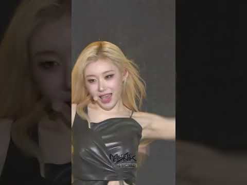 GOLD - <strong>ITZY</strong> #GOLD #<strong>ITZY</strong> #イッツィー #있지 #Shorts #MusicBank | KBS WORLD <strong>TV</strong>