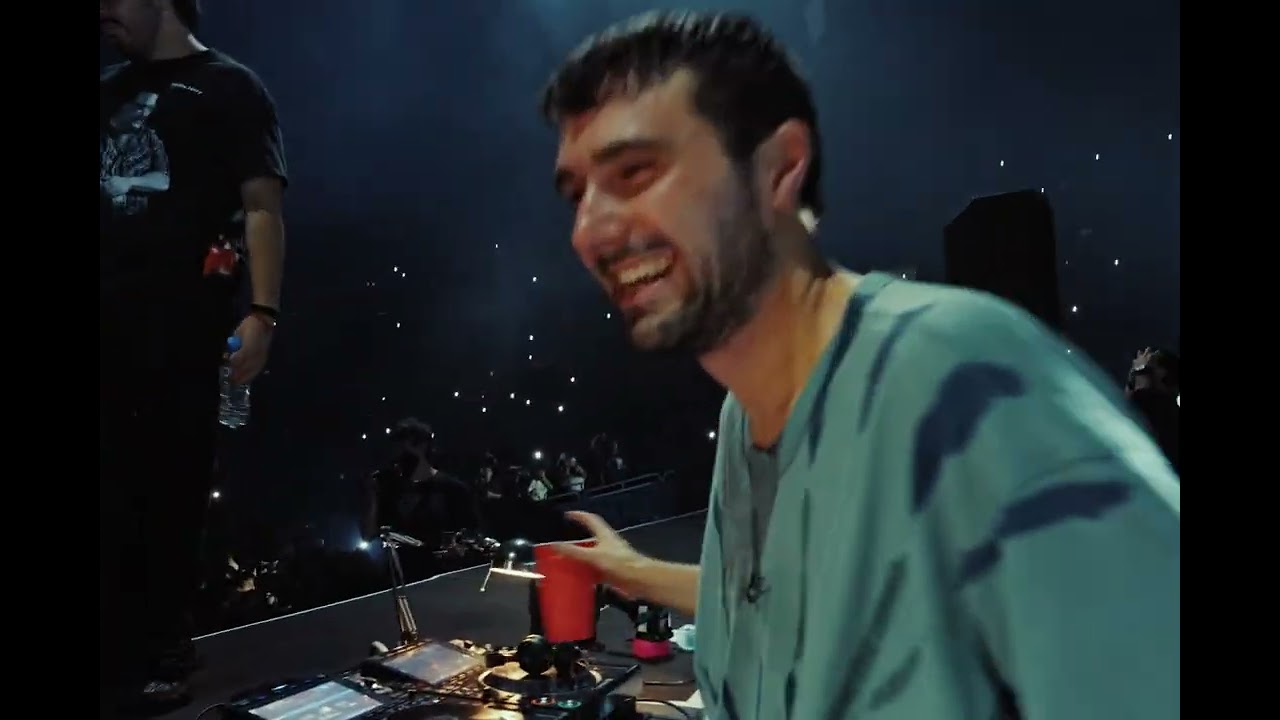Te Estoy Correteando - Fred again & LATIN MAFIA - LIVE 2026/07/30