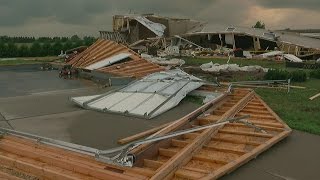 15-20 Homes Damaged By Tornado In Litchfield