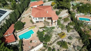 Video-Drone de la exquisita villa de impresionantes vistas al mar en Altea la Vella