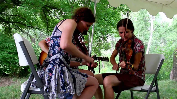 Grub Springs - Twin Fiddling by Mary Jane Epps and...