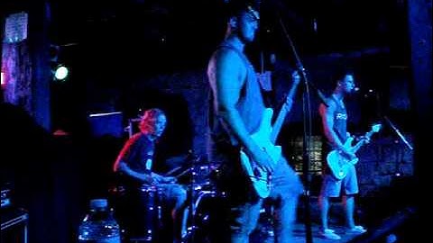 Official Music Video: Right On Target- "Pros and Cons"