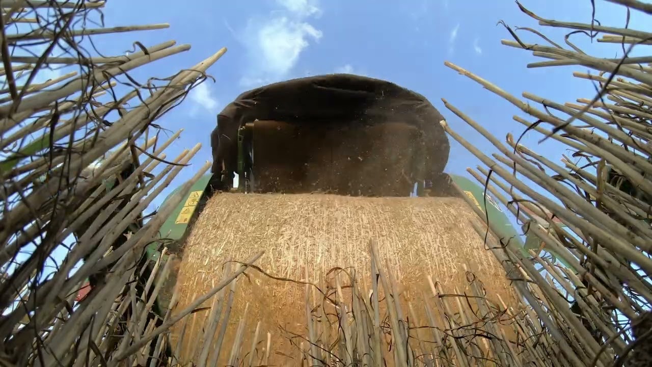 Uus põlvkonna John Deere ruloonpressid