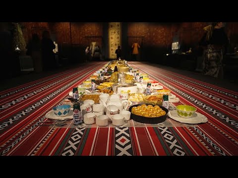 نان و نمک هم را خوردن نمایشگاه جدید دوحه به بررسی رابطه میان غذا ایمان و تبادل فرهنگی می پردازد