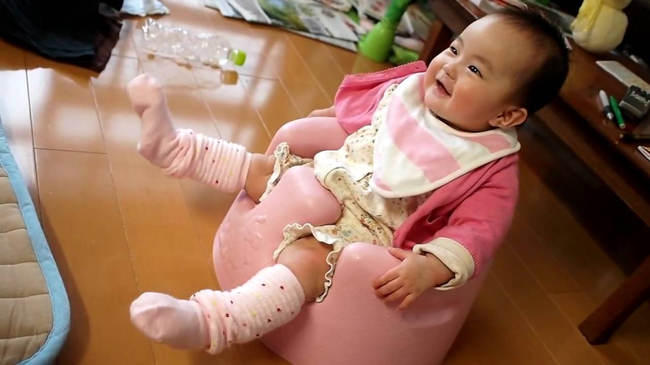 033 生後6ヶ月22日赤ちゃん あんよでリズム とってます 6 Month Old Baby Youtube 033 生後6ヶ月22日赤ちゃん あんよでリズム とってます 6 Month Old Baby Youtube