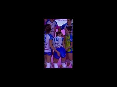 Hot VolleyBall Girl 🔥🔥🔥| SuperHot Back 😲😲| #shorts #viral #trending