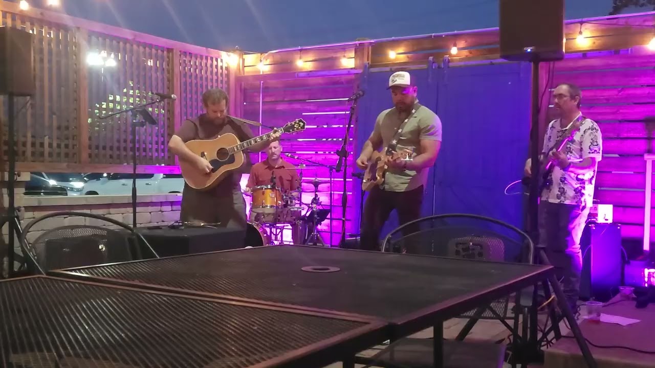 Heartland Mile live at Tighthead