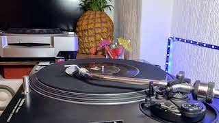 Sinitta - So Macho - Fanfare Records - 1985 - 7 Record (45 Rpm)