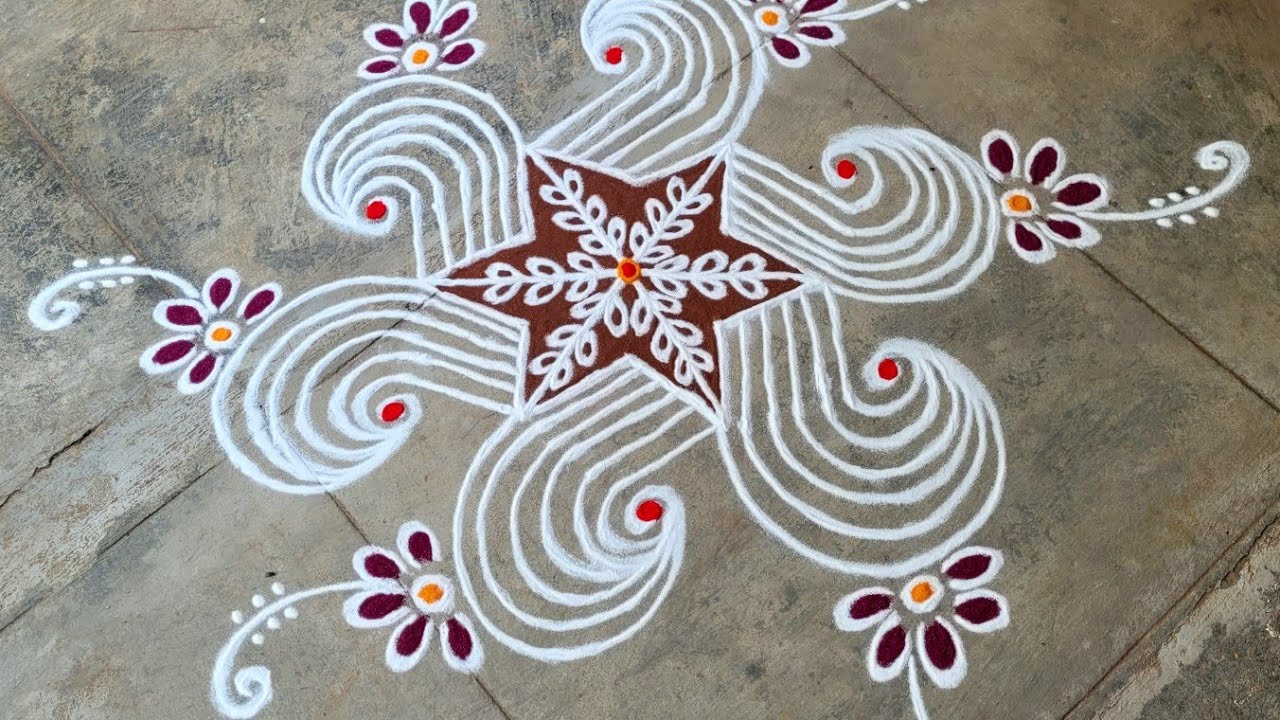 Easy and Simple Rangoli//Traditional Doorstep Rangoli//Daily use ...