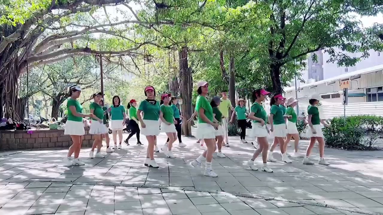 于鈞舞蹈班＆擁抱你離去＆ 主唱＆ 張北北 參考：古秋蘭老師=2025年9月9日