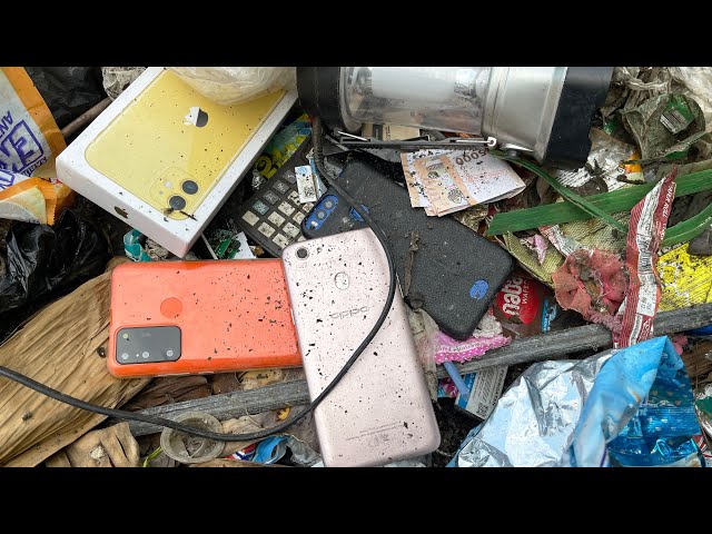 Scavenge the trash find lots of broken phones || Restoration broken phone Oppo F5 class=
