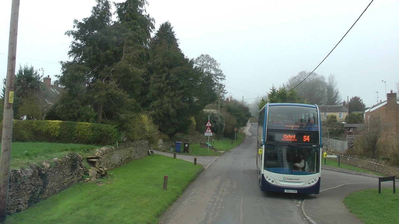 Oxford bus S4 Banbury to Oxford