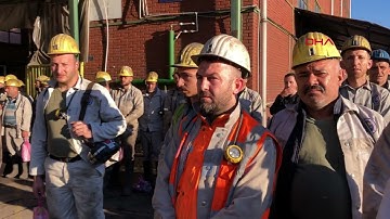 Madende ölen arkadaşlarını anıp mesaiye başladılar