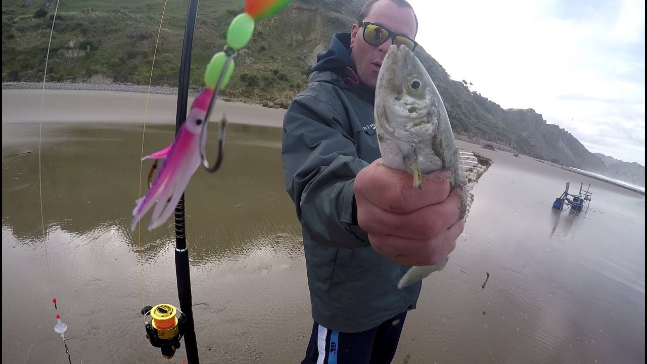 NZ Surfcasting | Kairakau Beach Surfcasting Session - YouTube