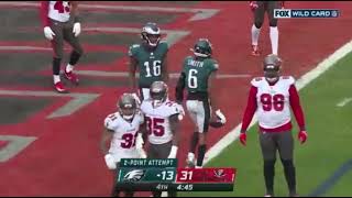 Two point conversion good Hurts to Smith