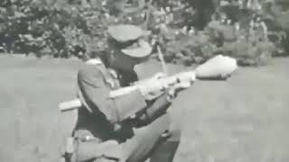 Rare footage of German soldiers testing a panzerfäust in 1943.