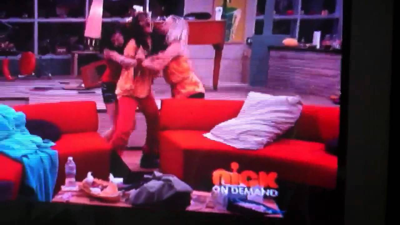 Victorious Trina's bloody gum holes