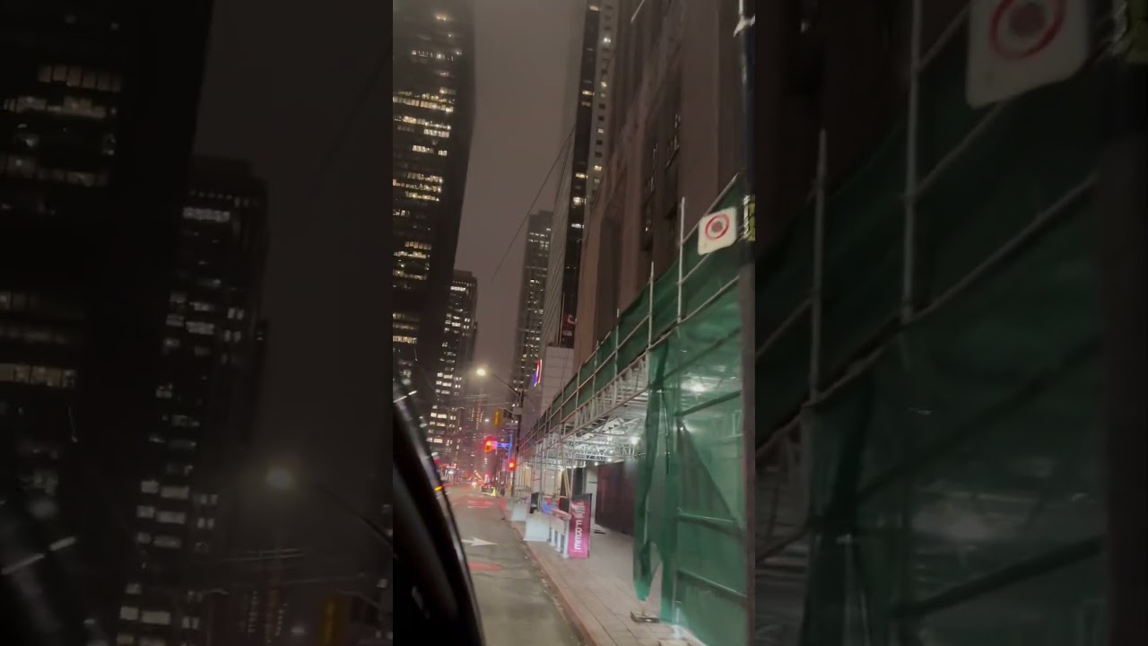 Toronto during Christmas || 