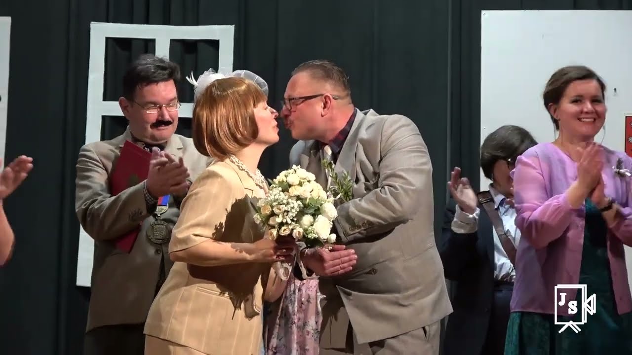 Dědeček aneb Musíme tam všichni