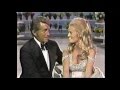 Capture de la vidéo Dean Martin & Lynn Anderson - Flowers Medley - Live