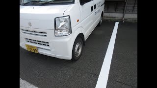 駐車場の白線 ライン引き　道路線引き用塗料