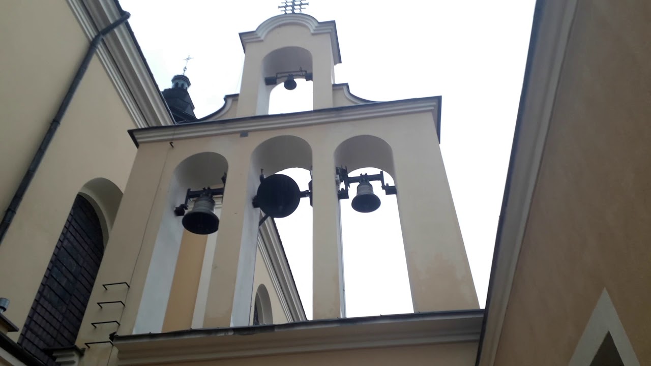 Rzeszów i okolice #8. Duży dzwon parafii Garnizonowej MBKP w Rzeszowie.