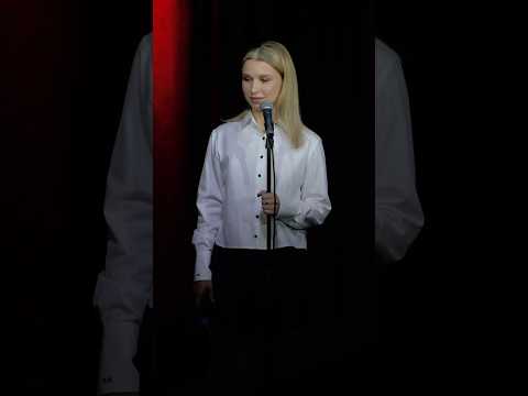 Афиша концертов и билеты на сайте alisadudareva.ru #standup #юмор #comedy #смех #shorts