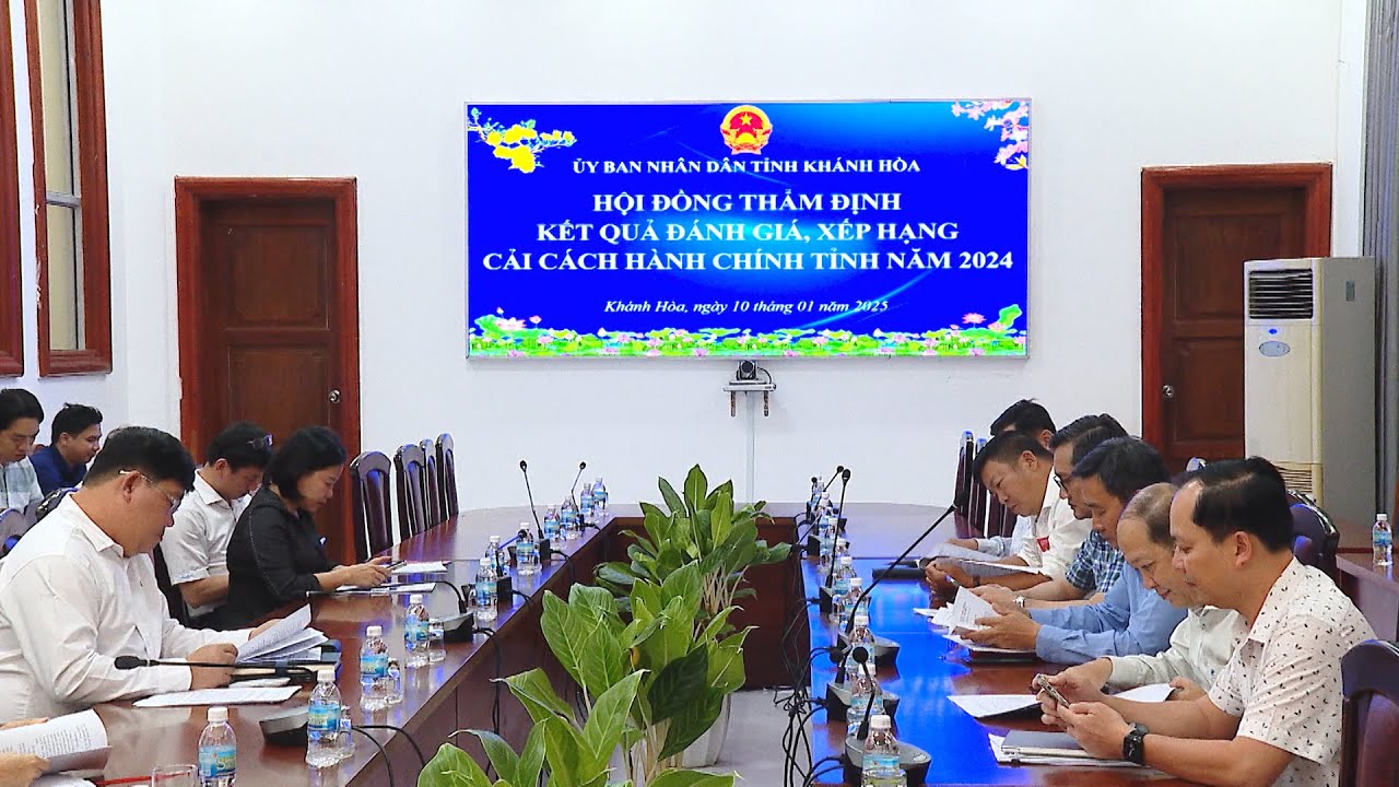 thongkeloto Thời sự trưa 10-1-2025 | UBND tỉnh họp về kết quả xếp hạng Cải cách hành chính tỉnh năm 2024