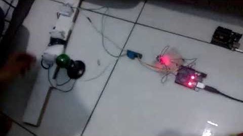 Ligando lampada por palmas: Arduino