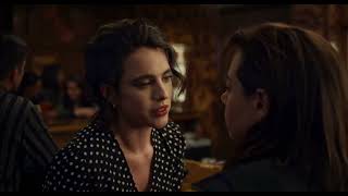 Margaret Qualley and Lera Abova hot romantic lesbian scene from Honey don't movie
