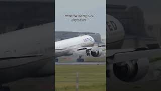 United Airlines getting hate #shorts