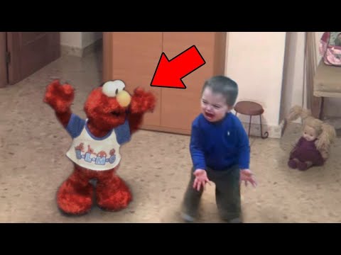 Wideo: Straszne Futerały Na Zabawki - Alternatywny Widok