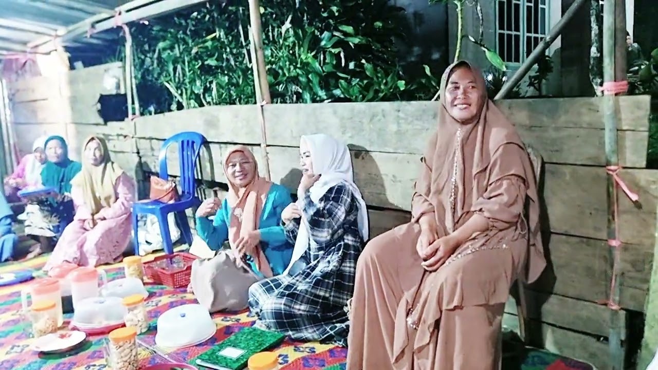 TALANG RENDAH , KEDIAMAN HELEN DAN  DENI 