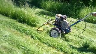 картинка: Мотоблок покос травы