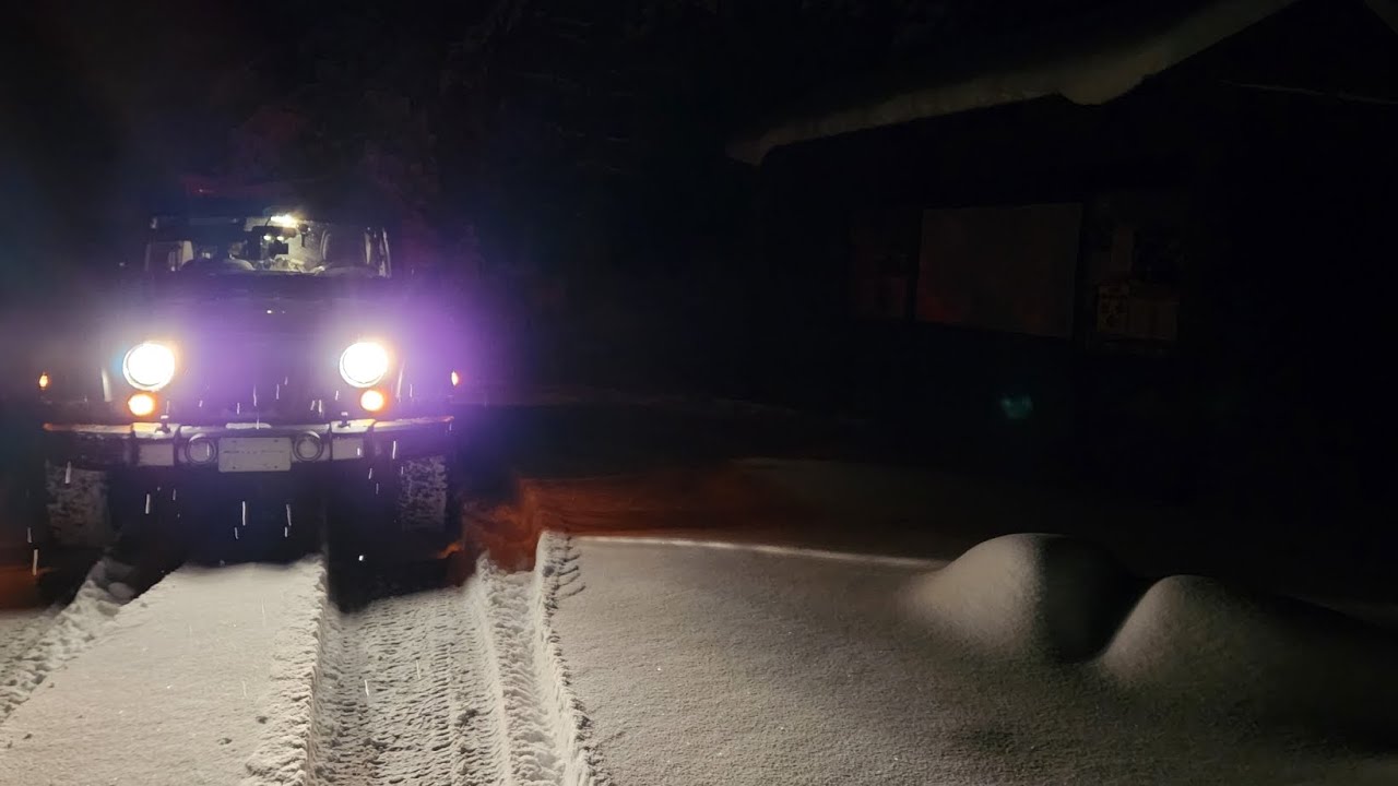 How I Spent The Night Jeep Camping Off-Grid In The Snow | Rubicon Snow | Portable Kettle Review