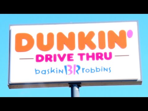 Видео: Dunkin 'и Baskin-Robbins стремятся заполнить детские больницы терапевтическими собаками