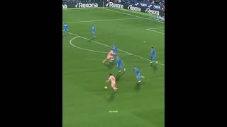 Messi 200 IQ Passes 🧠
