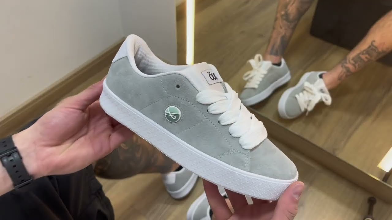 Tênis Öus Dots Cinza Branco Essencial