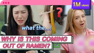 [4K] SNSD was shocked at the sudden appearance inside of ramen😂 (Turn On CC)