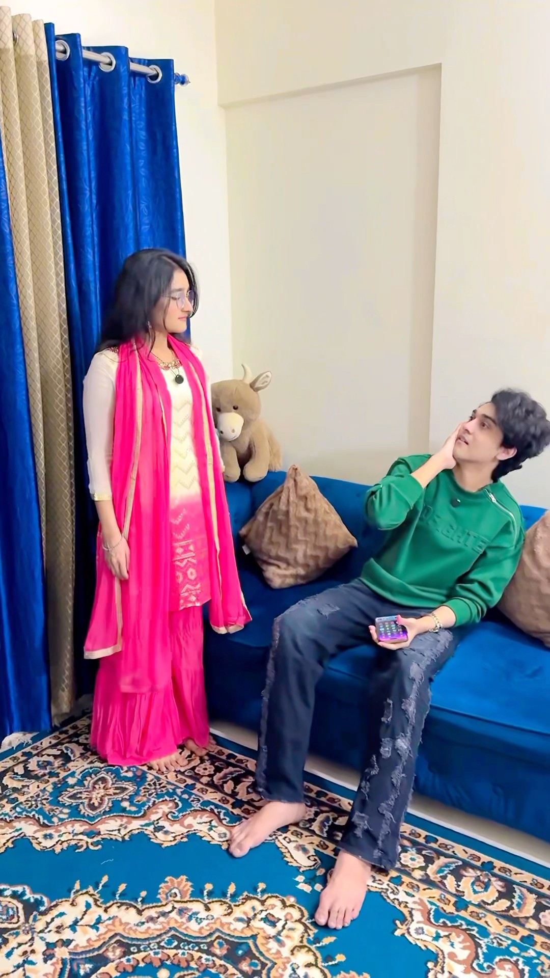 Haath ka connection? #zidaanshahidaly