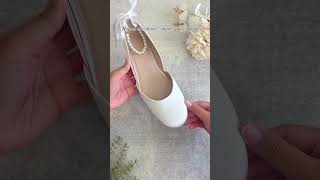 Pointy Vs. Round Toe Bridal Flats
