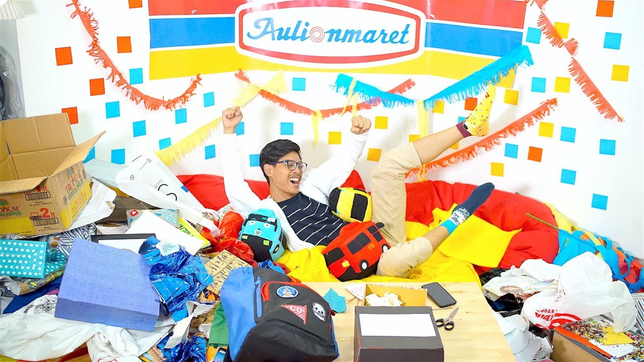 UNBOXING KADO PALING KREATIF - Aulion