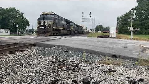 NS 3606 ET44AC leads NS 28N through Fostoria, OH