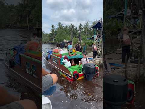 fastboats drop off passengers