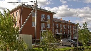 Видео После праздника новоселья, жителей нового дома по Паровозников ждут бюрократические процедуры (автор: Kanals Serov)