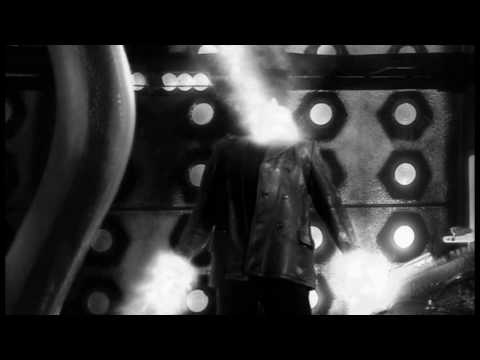 Van Nuys - Rose Tyler